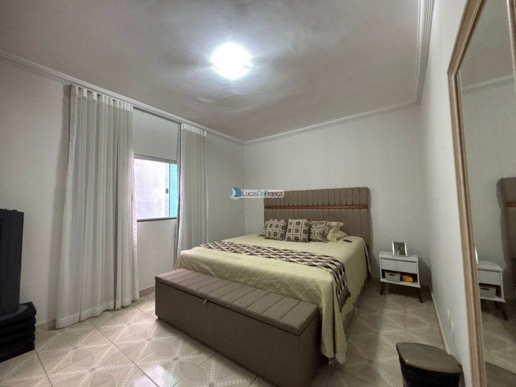 SOBRADO NA VILA MILITAR (5)