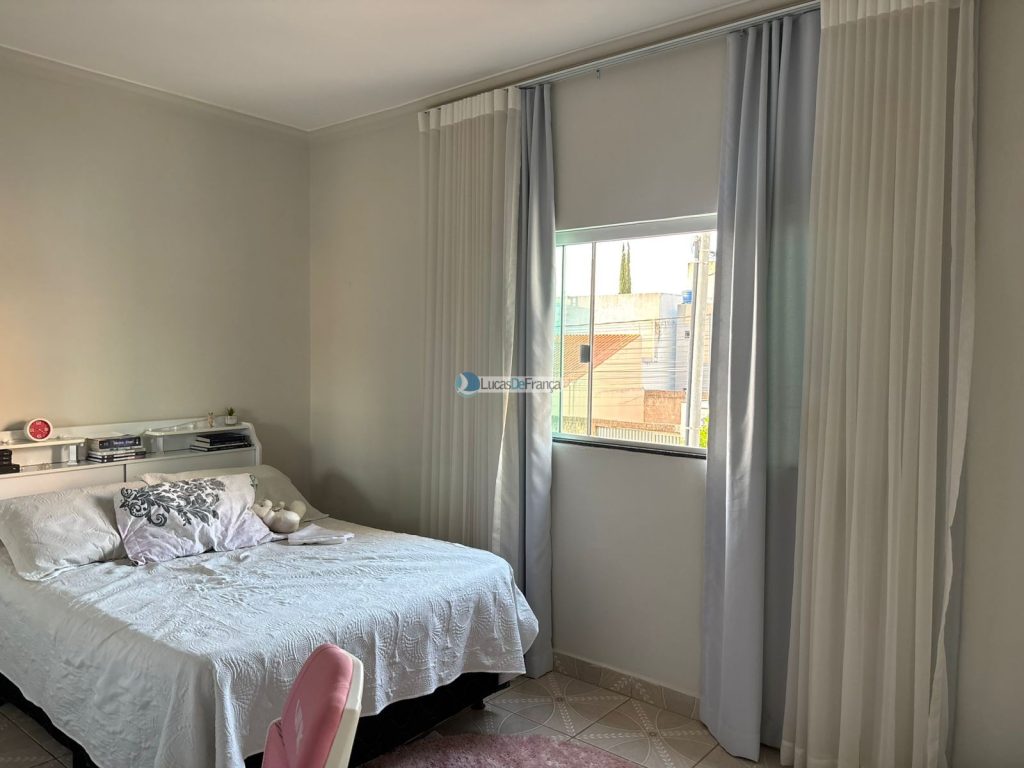 SOBRADO NA VILA MILITAR (7)