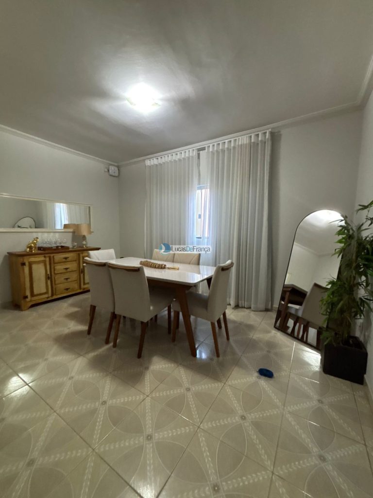 SOBRADO NA VILA MILITAR (8)