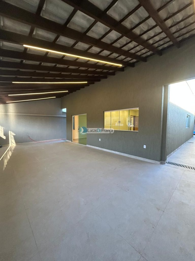 CASA DE ALTO PADRÃO LOCALIZADA NA 12 NORTE PLANALTINA-GO (3)