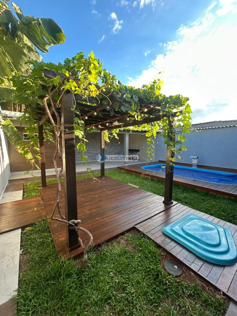 CASA DE ALTO PADRÃO LOCALIZADA NA 12 NORTE PLANALTINA-GO (4)