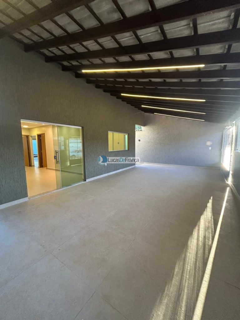 CASA DE ALTO PADRÃO LOCALIZADA NA 12 NORTE PLANALTINA-GO (9)