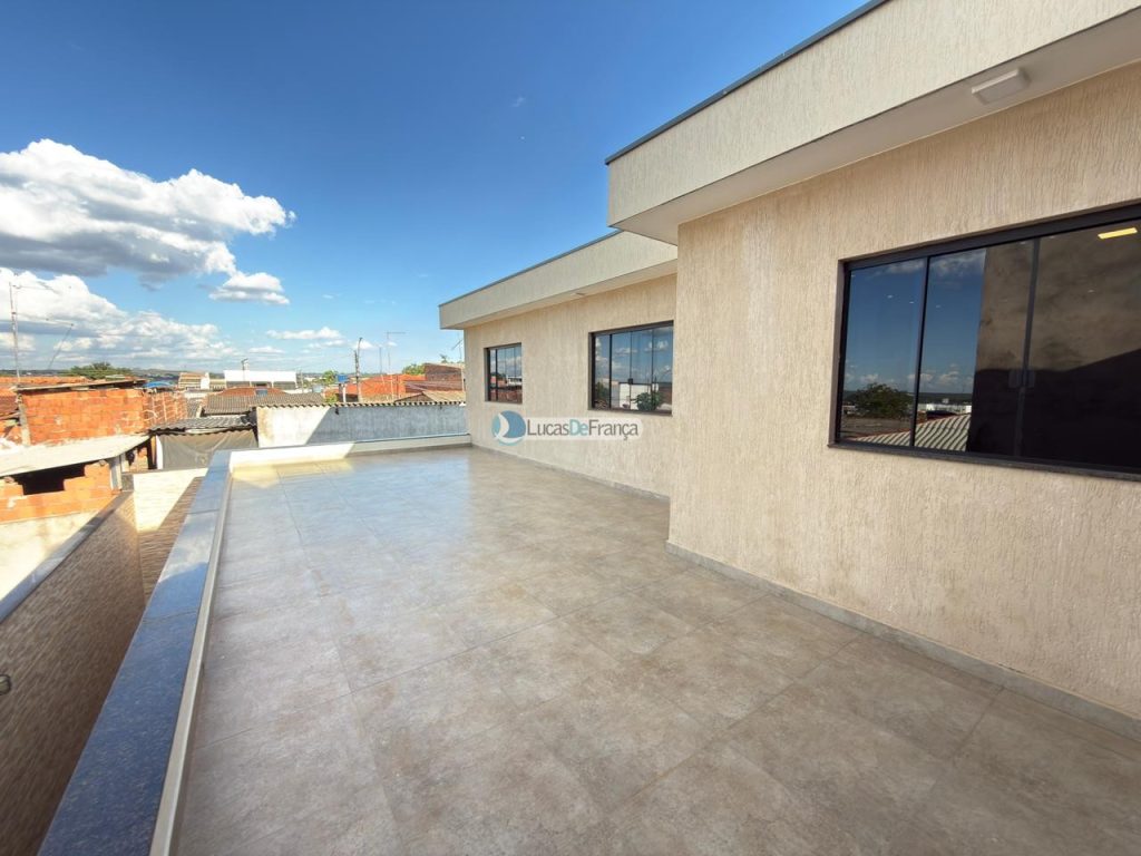 Casa moderna totalmente equipada e mobiliada (13)