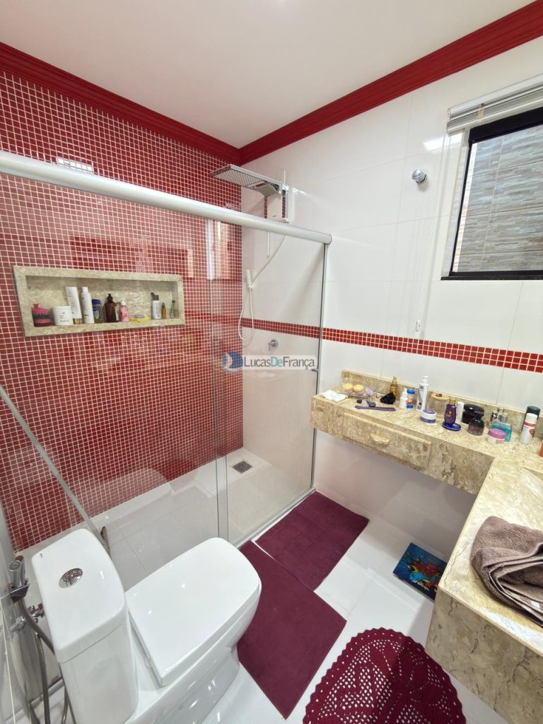 Casa moderna totalmente equipada e mobiliada (15)