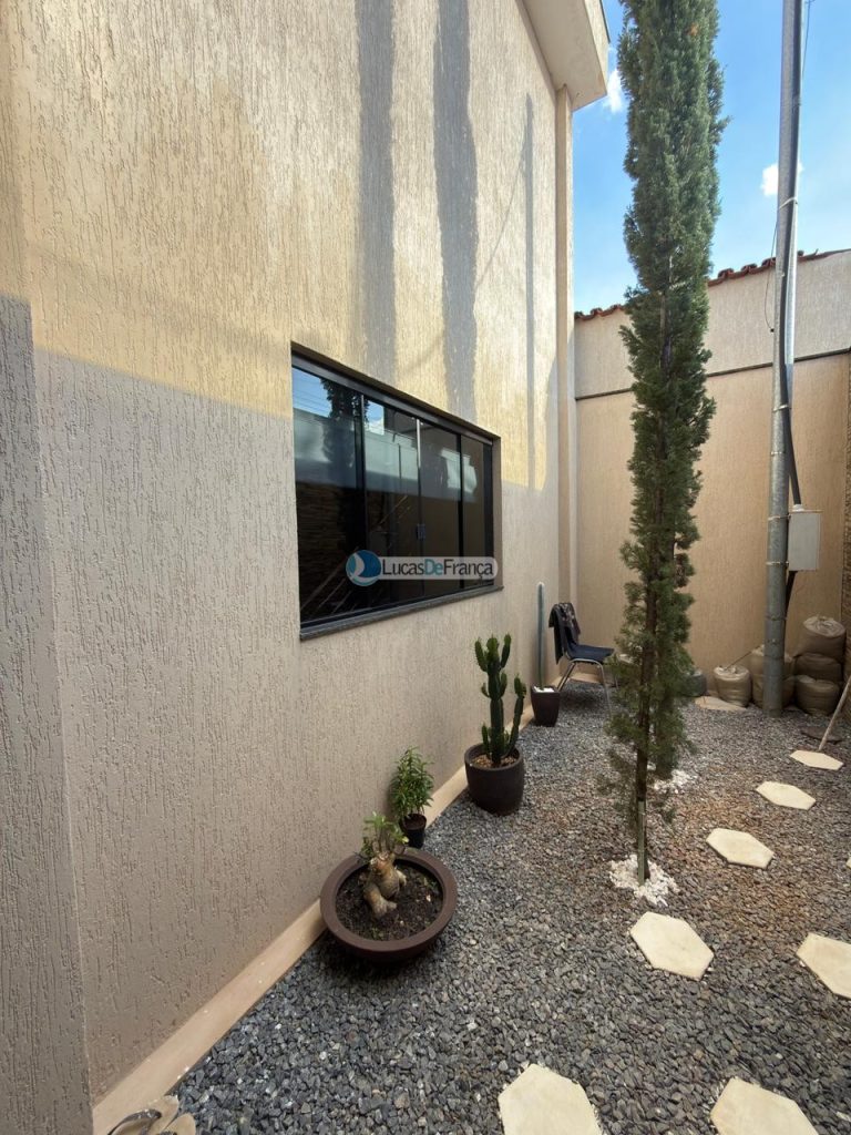 Casa moderna totalmente equipada e mobiliada (8)