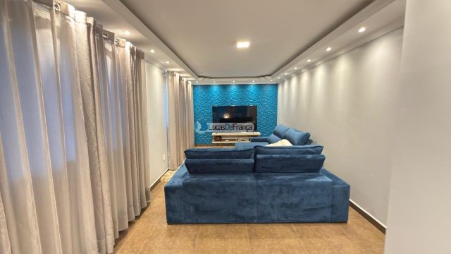 Casa moderna totalmente equipada e mobiliada