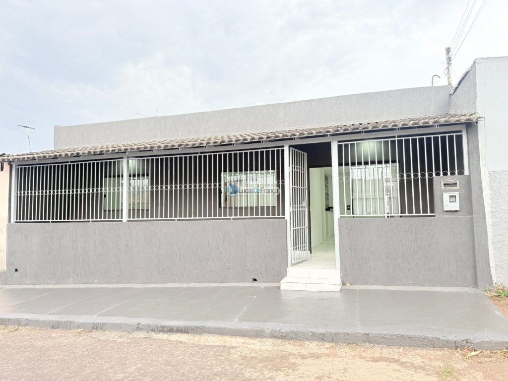 Casa na Qd 01 conjunto H, Vila Buritis (1)