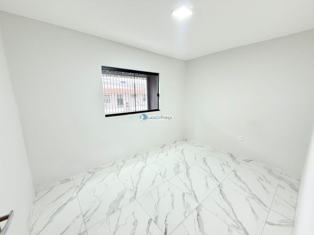 Casa na Qd 01 conjunto H, Vila Buritis (4)