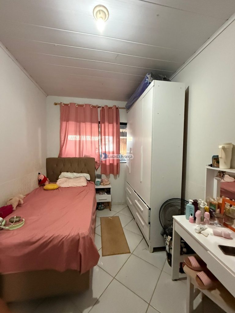 CASA NO BURITIS IV, QUADRA 19 (12)