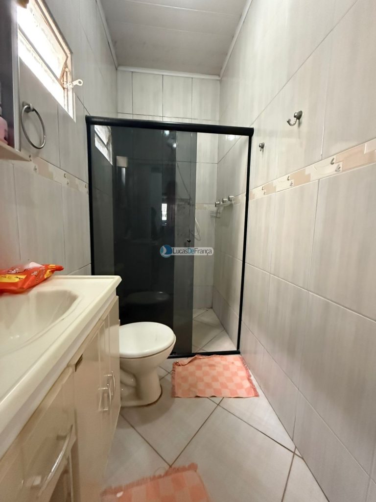 CASA NO BURITIS IV, QUADRA 19 (21)