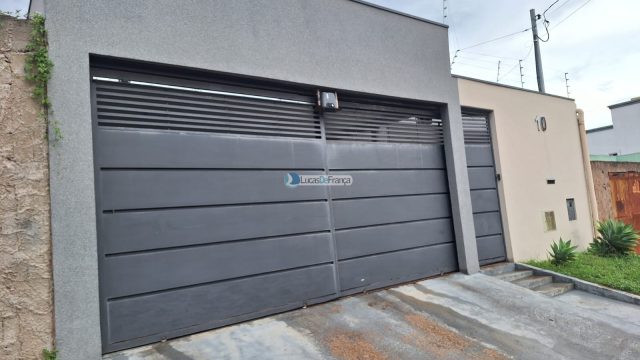 Casa no Setor Militar