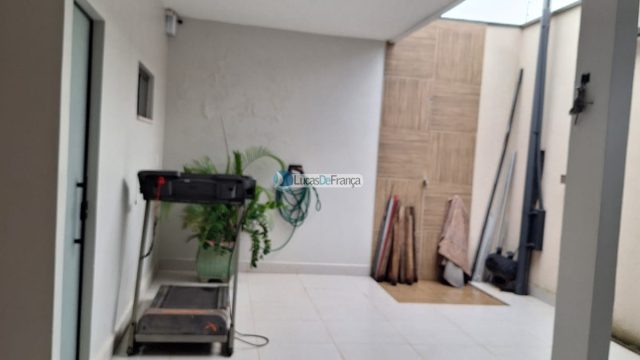 Casa no Setor Militar