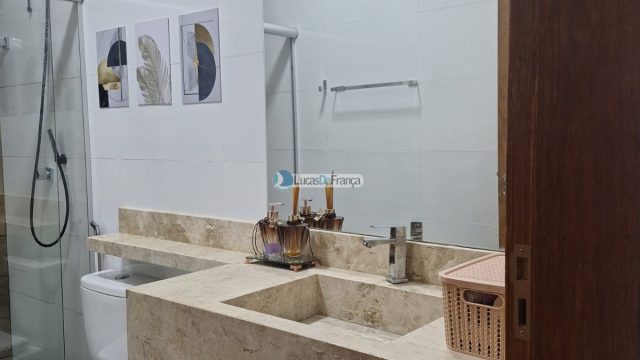 Casa no Setor Militar