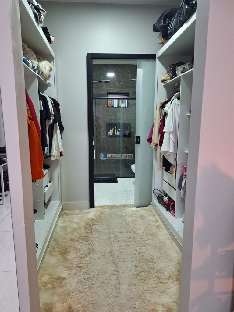 Casa no Setor Militar (4)