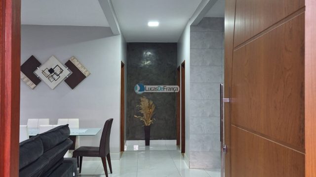 Casa no Setor Militar