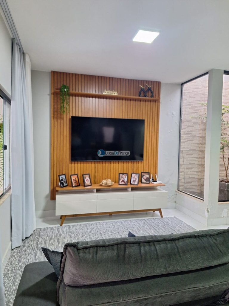 Casa no Setor Militar (9)