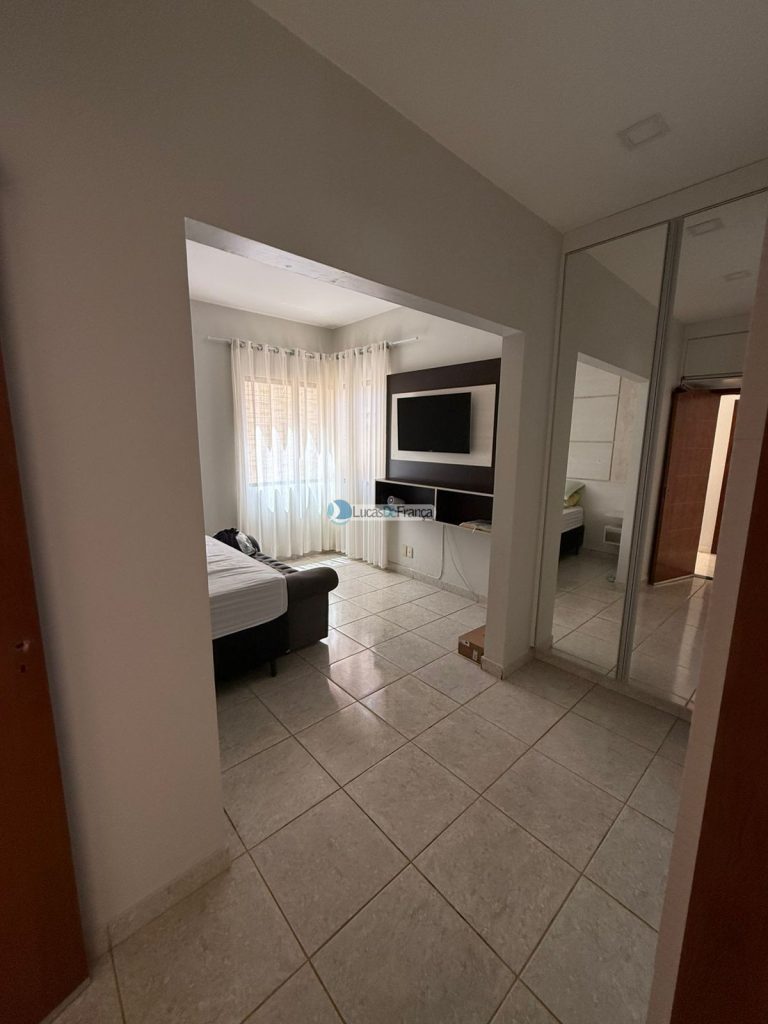 Exclusiva no QMS 18 - Sobradinho DF Casa Solta no Terreno com Suítes e Piscina Aque ( (22)