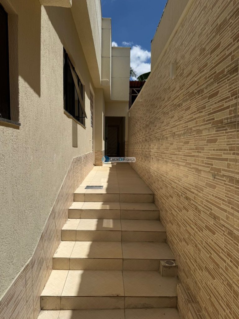 Exclusiva no QMS 18 - Sobradinho DF Casa Solta no Terreno com Suítes e Piscina Aque ( (42)