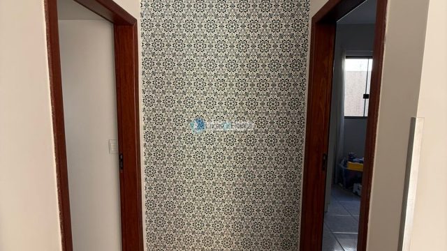 Exclusiva no QMS 18 – Sobradinho DF: Casa Solta no Terreno com Suítes e Piscina Aquecida!