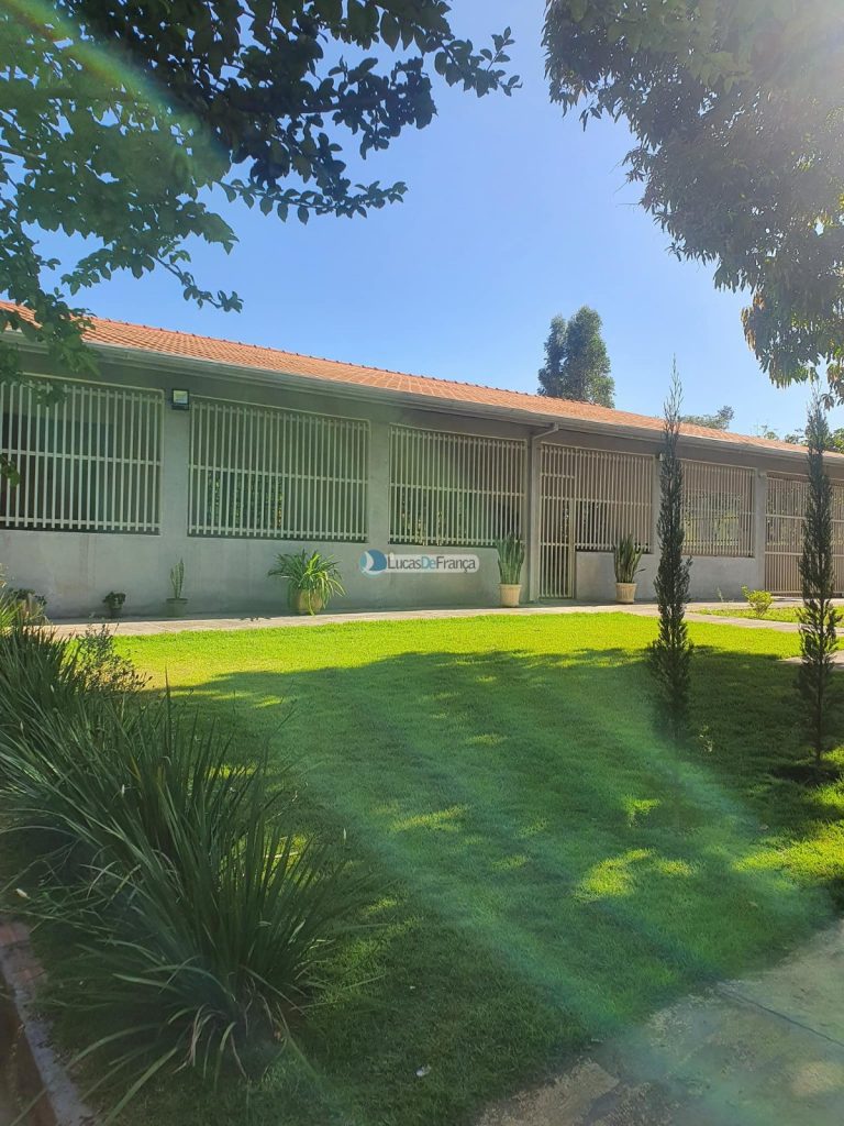 sítio espetacular no Agrovale (1)