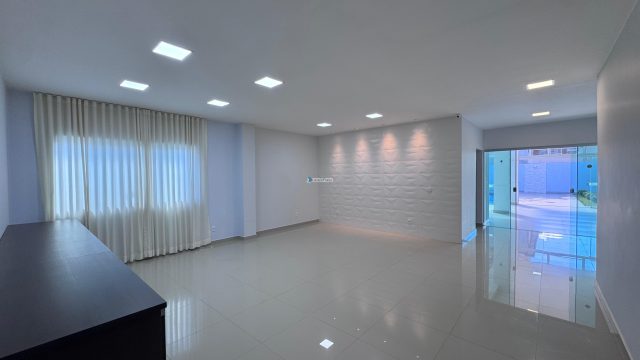 Sobrado Maravilhoso de Alto Padrão – Condomínio Alto da Boa Vista