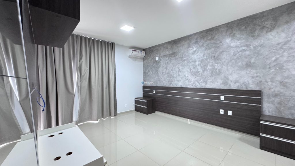 Sobrado de Alto Padrão Condomínio Alto da Boa Vista (26)