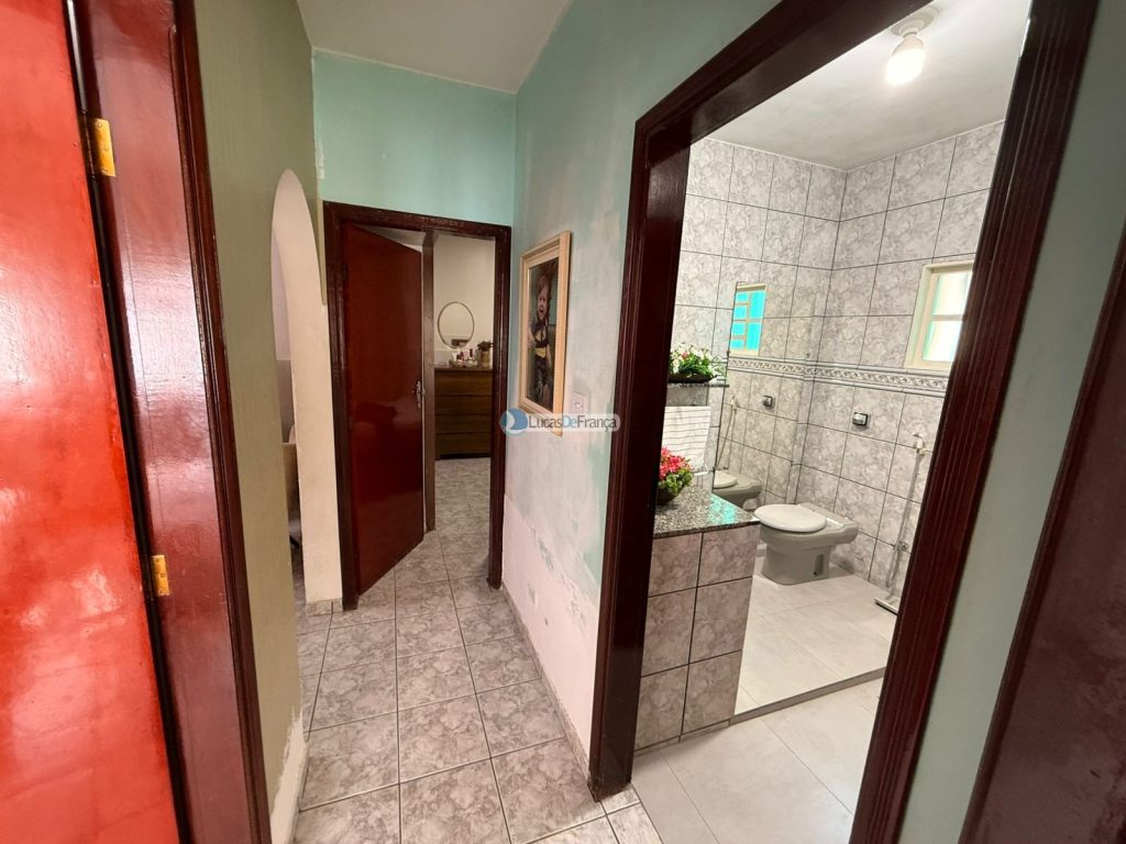 Casa na Avenida Salvador Coelho (14)