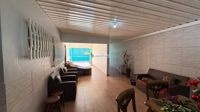 Casa na Avenida Salvador Coelho – Setor Tradicional