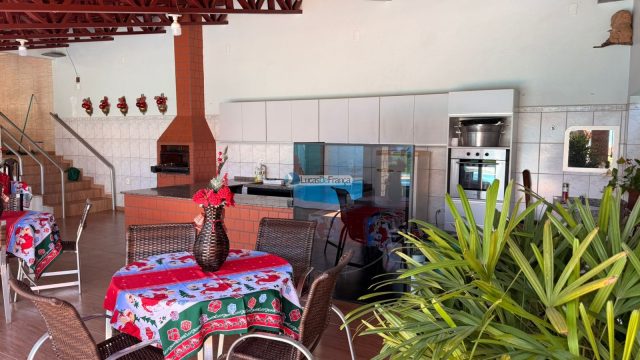 Casa na Avenida Salvador Coelho – Setor Tradicional