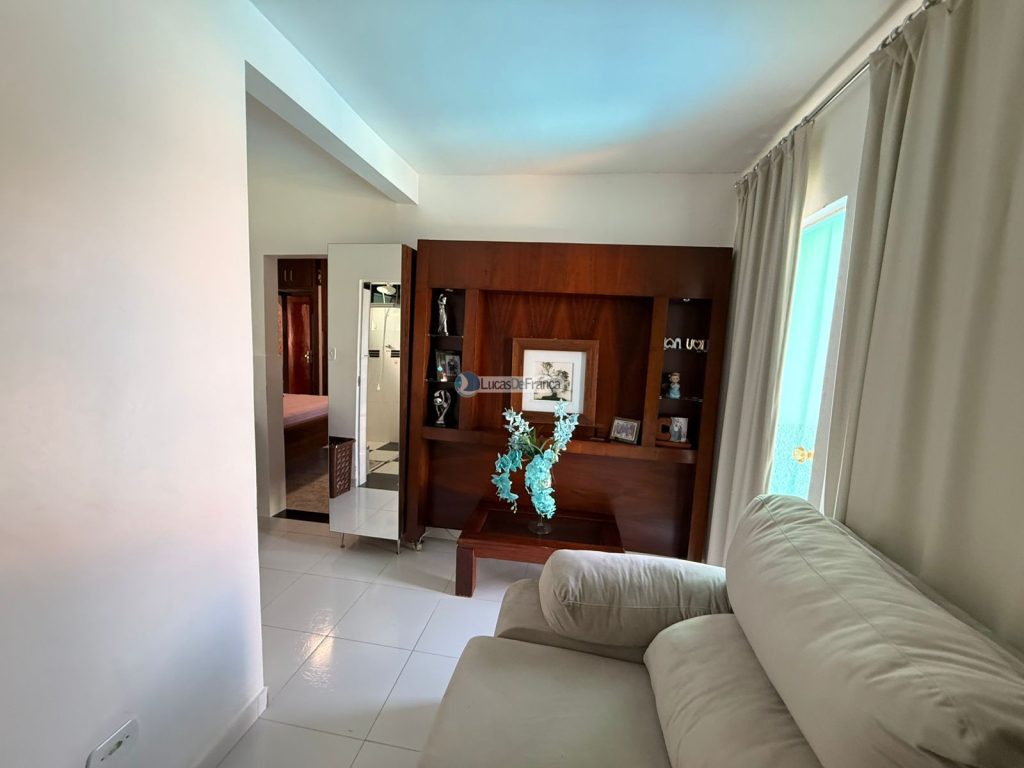 Casa na Avenida Salvador Coelho (9)