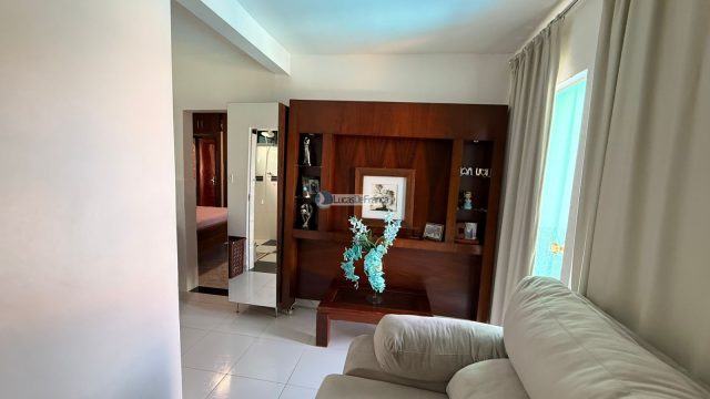 Casa na Avenida Salvador Coelho – Setor Tradicional