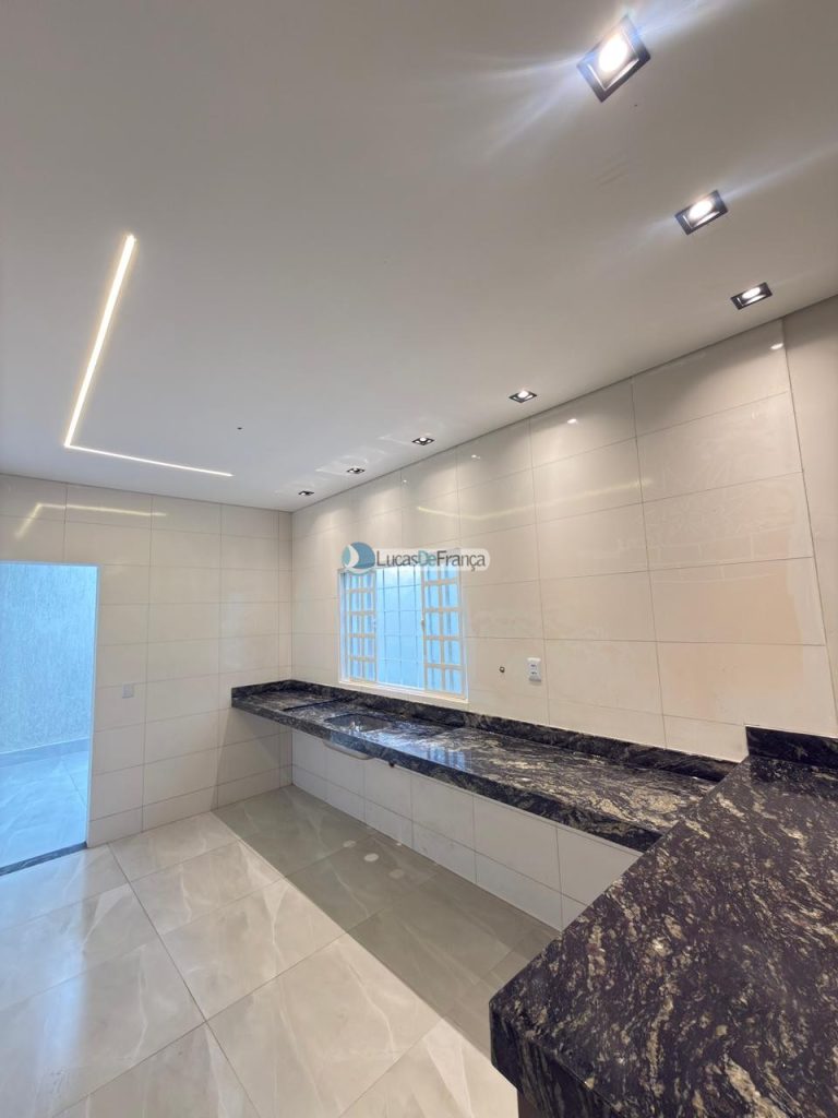 Casa na Qd. 22-a Buritis IV (3)