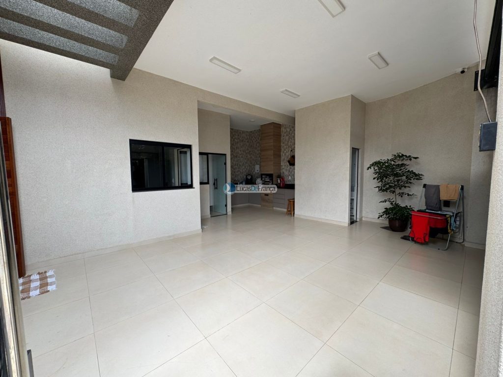 casa na quadra 22A Buritis IV (9)