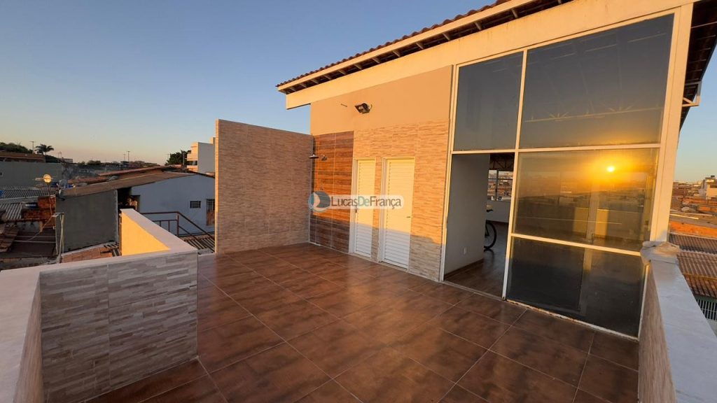 Imóvel de Alto Padrão no Jardim Roriz na Quadra 02 conjunto 2-A (Próximo ao SOF e Independência). (19)