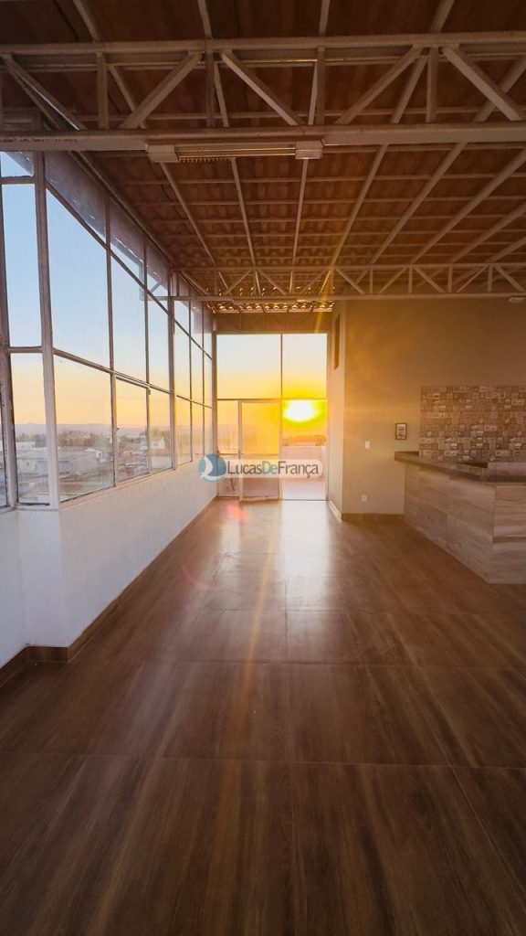 Imóvel de Alto Padrão no Jardim Roriz na Quadra 02 conjunto 2-A (Próximo ao SOF e Independência). (22)