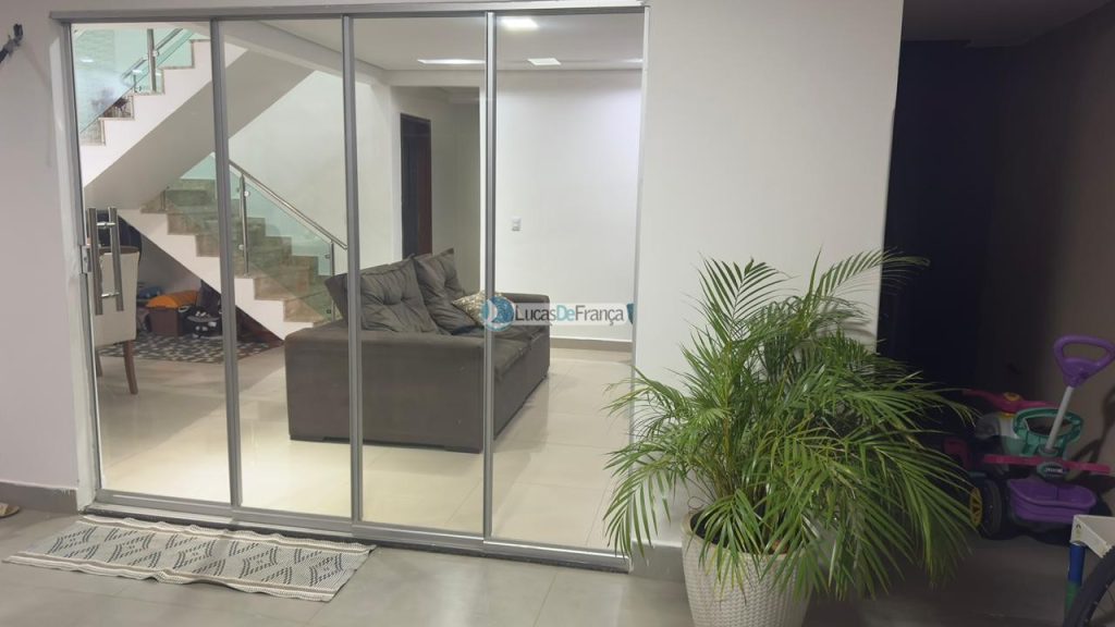 Imóvel de Alto Padrão no Jardim Roriz na Quadra 02 conjunto 2-A (Próximo ao SOF e Independência). (5)