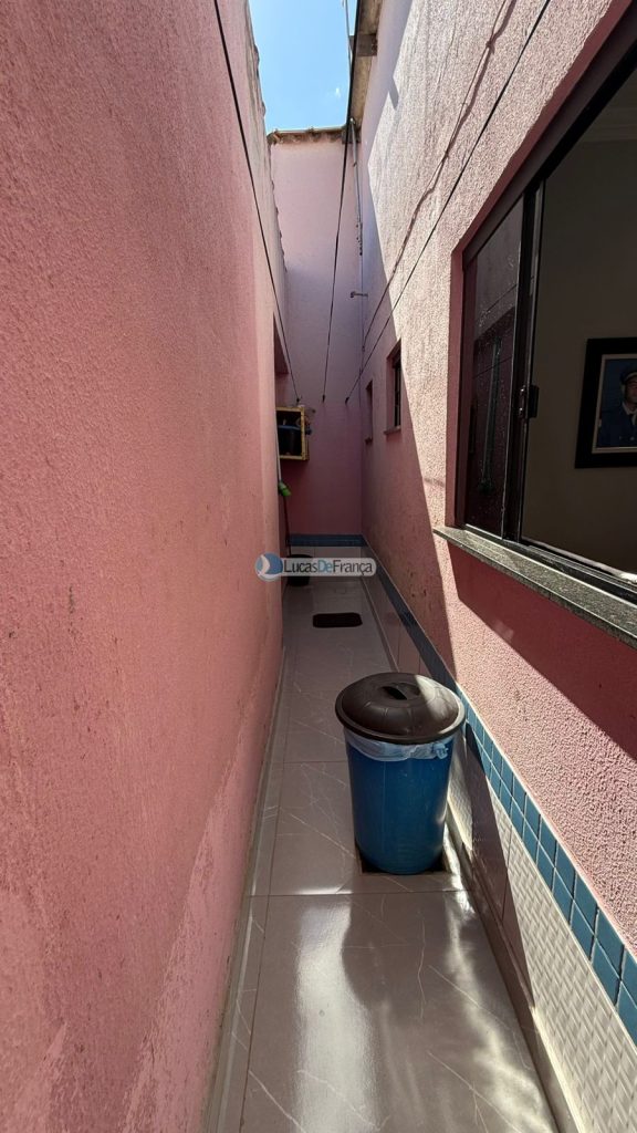 Imóvel na laje localizado no Paranoá (14)