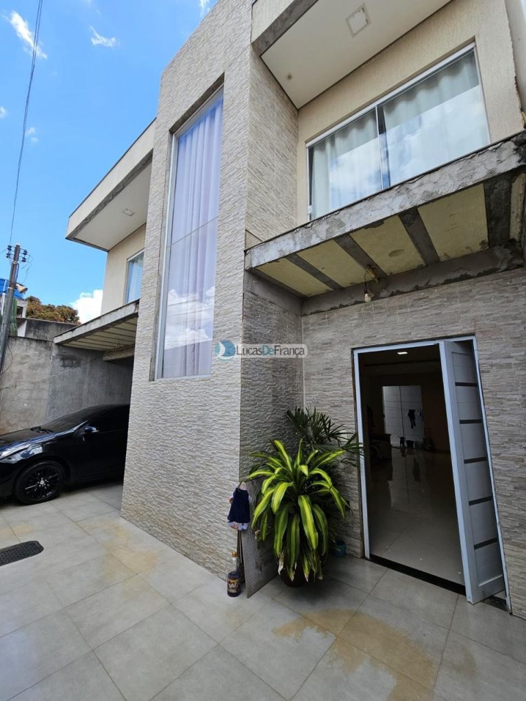 residência com dois pavimentos na Estância II (24)