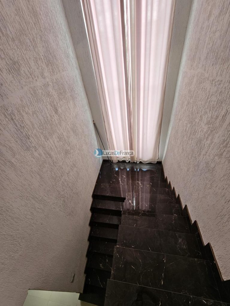 residência com dois pavimentos na Estância II (5)