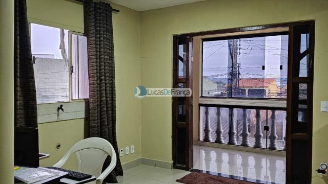 Sobrado Residencial na Quadra 5B do Roriz | Próximo ao SOF