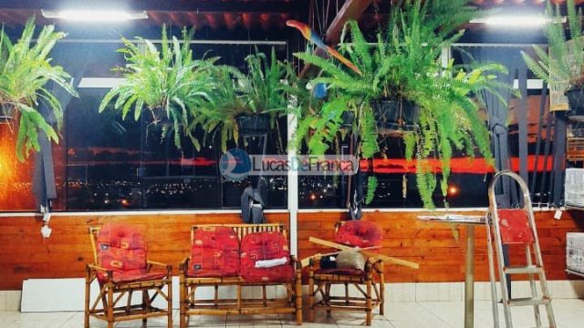 Sobrado Residencial na Quadra 5B do Roriz | Próximo ao SOF