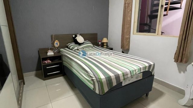 Sobrado Residencial na Quadra 5B do Roriz | Próximo ao SOF