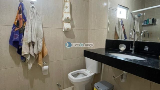 Sobrado Residencial na Quadra 5B do Roriz | Próximo ao SOF