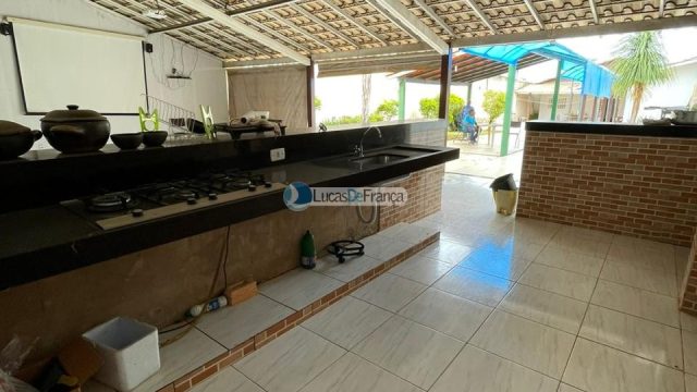 Excelente Casa à Venda No Setor Tradicional, Rua Benjamin Constant, Quadra 142