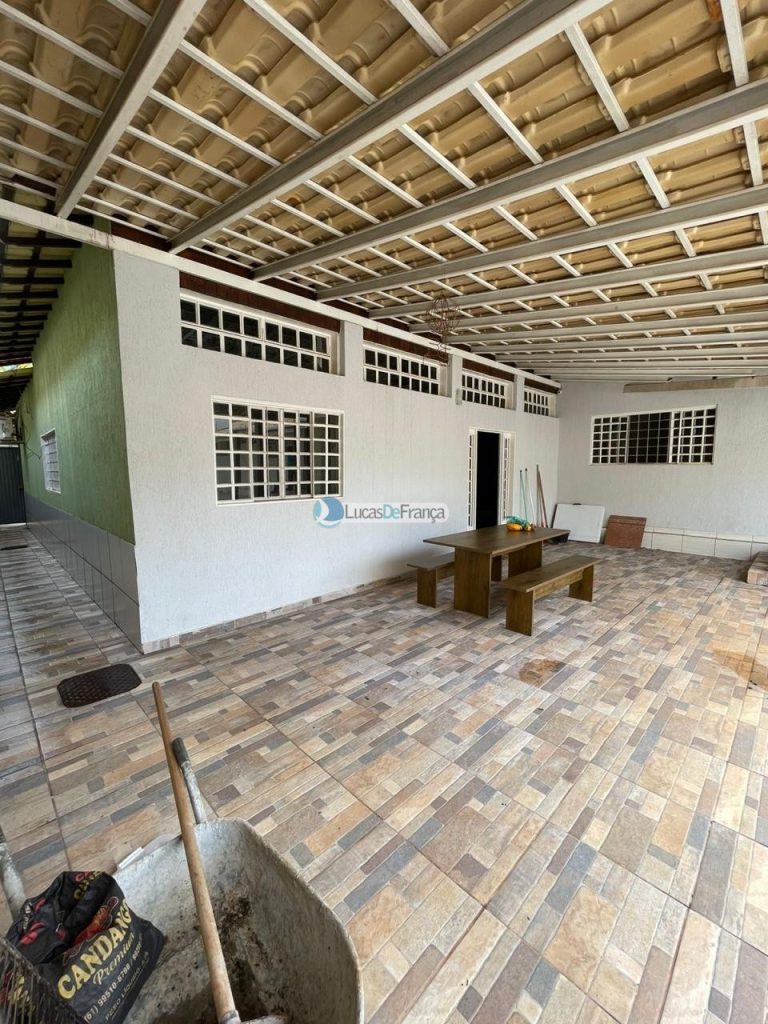 Casa à Venda No Setor Tradicional (9)