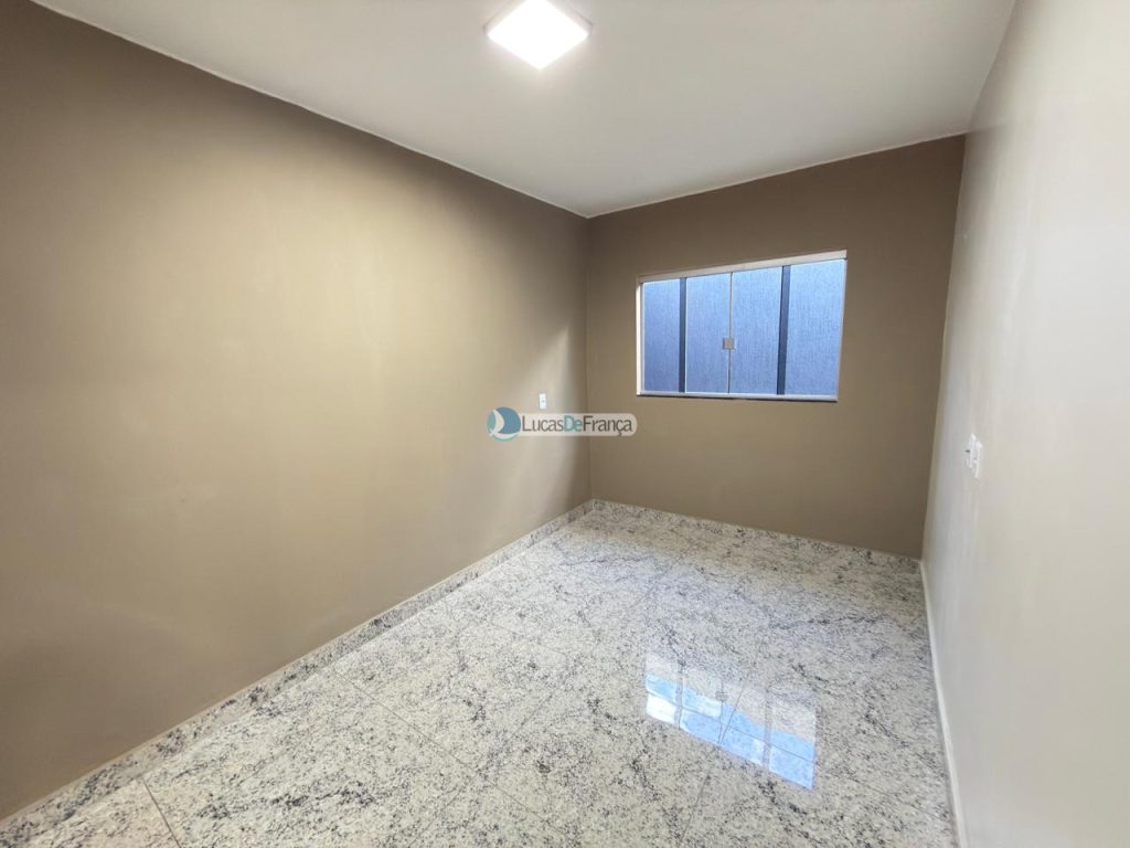 Casa na Qd. 04 conjunto A Vila Buritis (8)