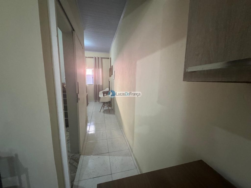 Casa na quadra 14A do Arapongas (5)