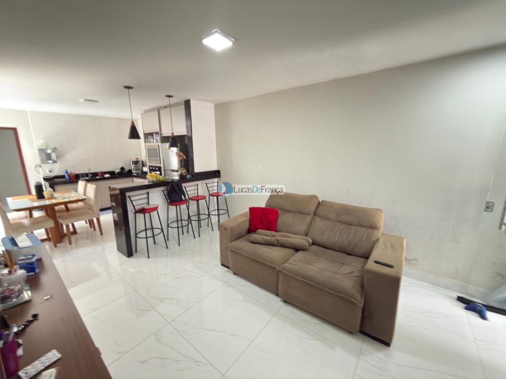 Casa na Quadra 6G – Jardim RORIZ (3)