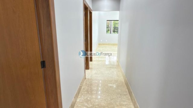 Casa no Condomínio Jardim Oriente