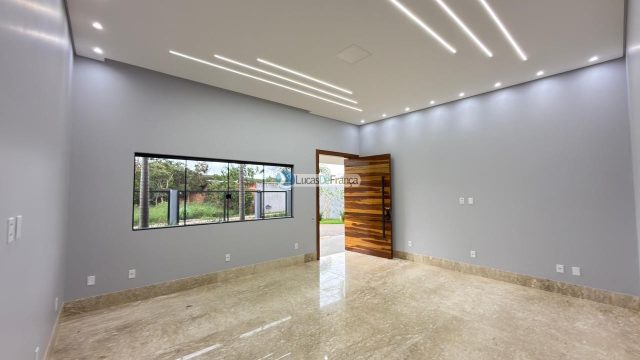 Casa no Condomínio Jardim Oriente